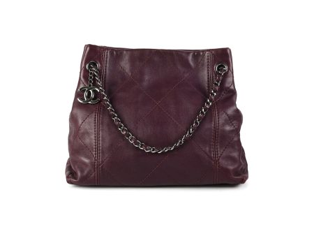 Chanel Quilted Tote Bag Dark Burgundy Purple For Sale