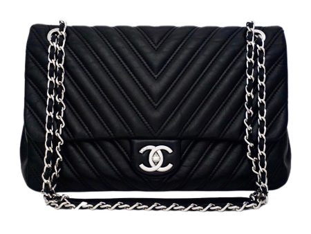 Authentic Chanel Black Chevron Calfskin Jumbo on Sale