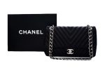 Authentic Chanel Black Chevron Calfskin Jumbo on Sale